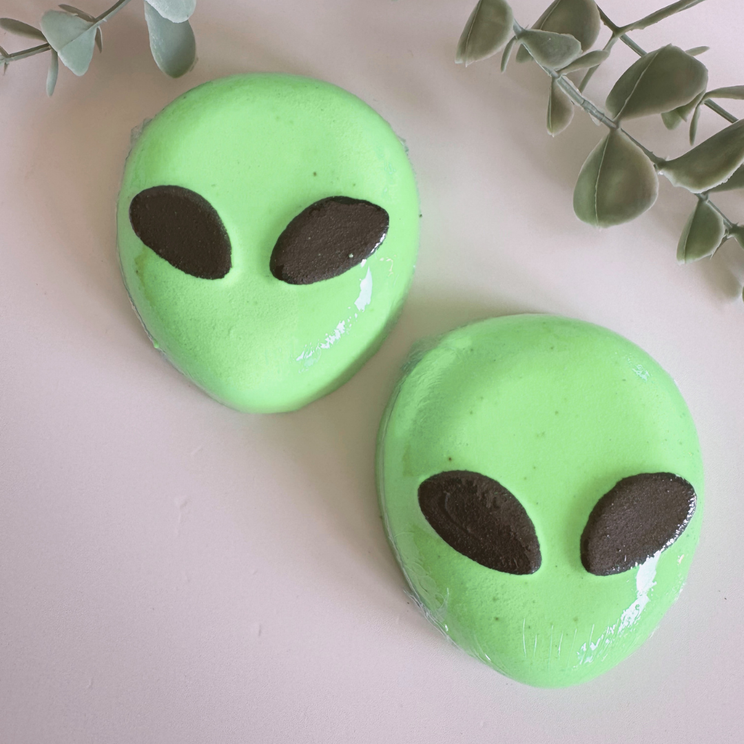 Space Alien Bath Bomb – Island Margarita