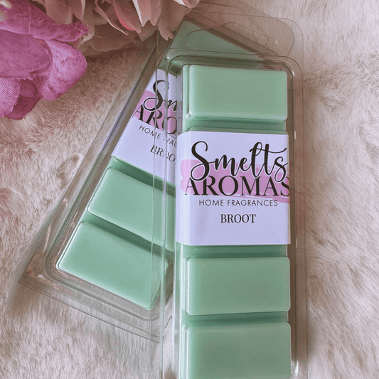 Broot Wax Melt by Smelts Aromas – handmade masculine fougère wax melt with lavender, patchouli, sandalwood, vanilla, and musk for a bold, earthy home scent.