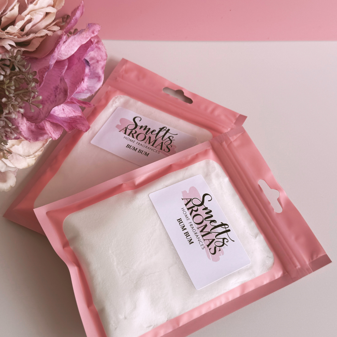 Bum Bum Carpet Freshener by Smelts Aromas – handmade fruity and tropical home fragrance with coconut, peach, jasmine, and vanilla for a clean, summer-fresh scent.