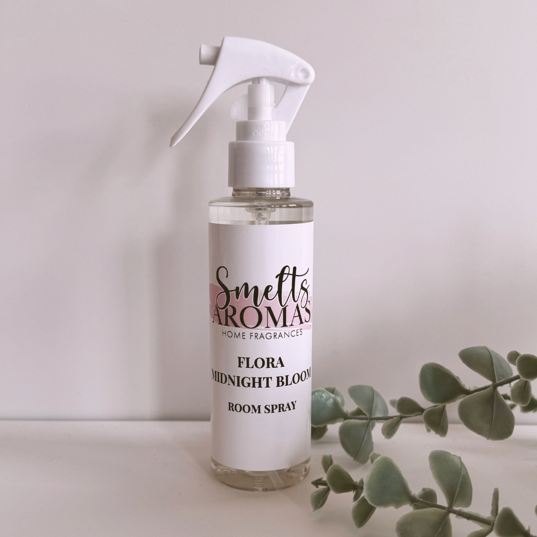 Flora Midnight Bloom Room Spray by Smelts Aromas – handmade luxury floral room spray with oriental rose, orange blossom, and dark amber fragrance for an elegant home scent.