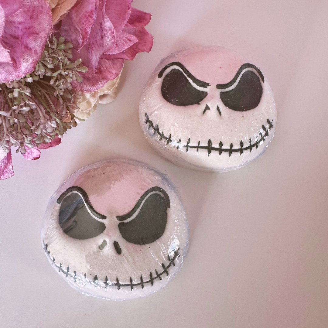 Jack Skellington Bath Bomb by Smelts Aromas – white handmade bath bomb with Jack Skellington face design from The Nightmare Before Christmas, Halloween and Christmas themed gift.