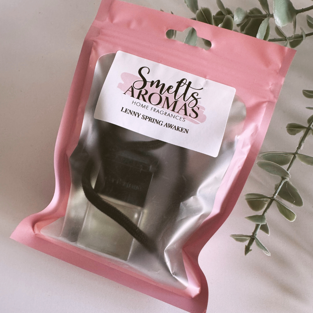 Lenny Spring Awaken Car Perfume – spring flowers, white cedar and patchouli laundry-style car fragrance.