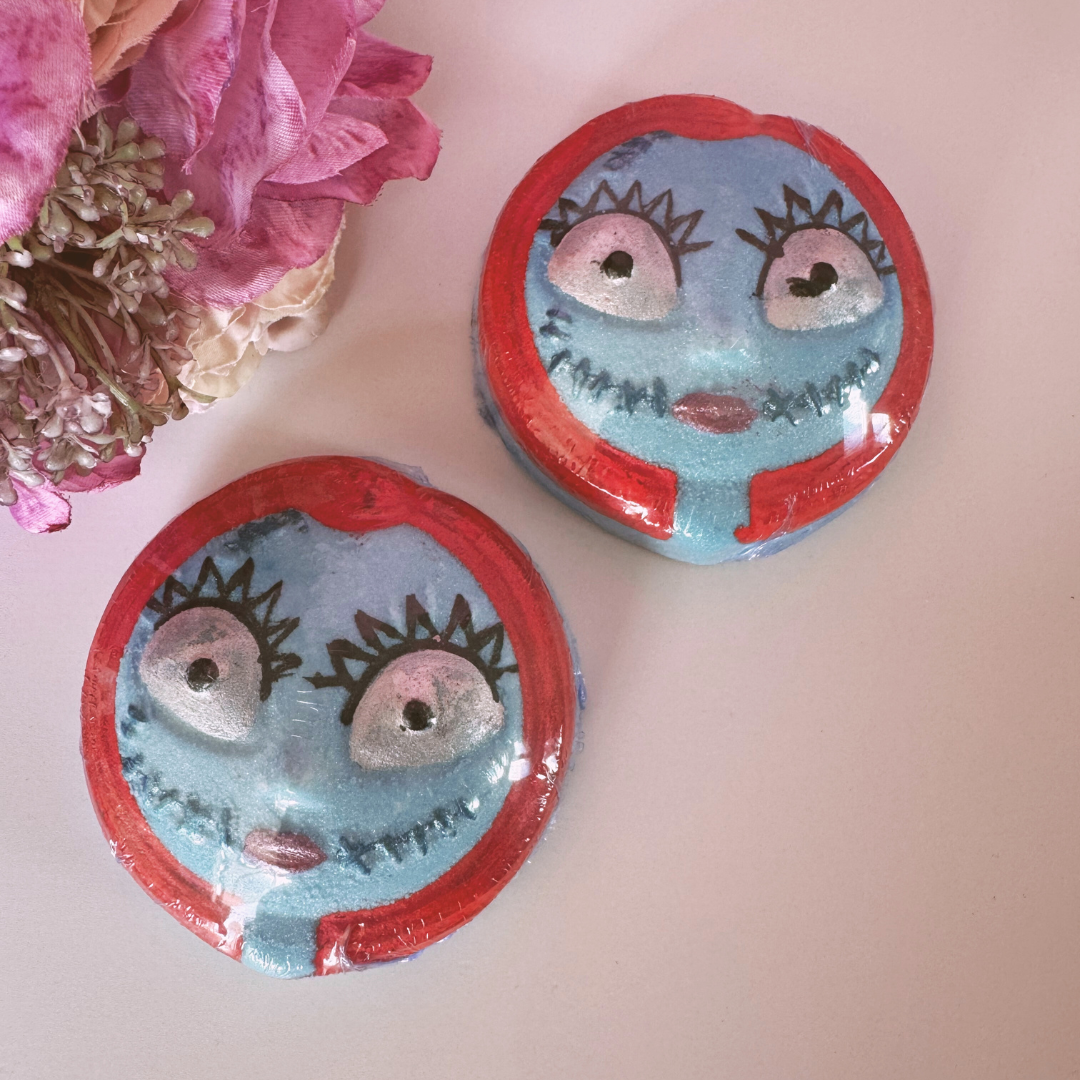 Sally Bath Bomb by Smelts Aromas – colourful handmade bath bomb inspired by Sally character, festive and sweet-scented bath treat for Christmas.