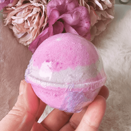 Ice Queen Bath BombBath BombSmelts Aromas